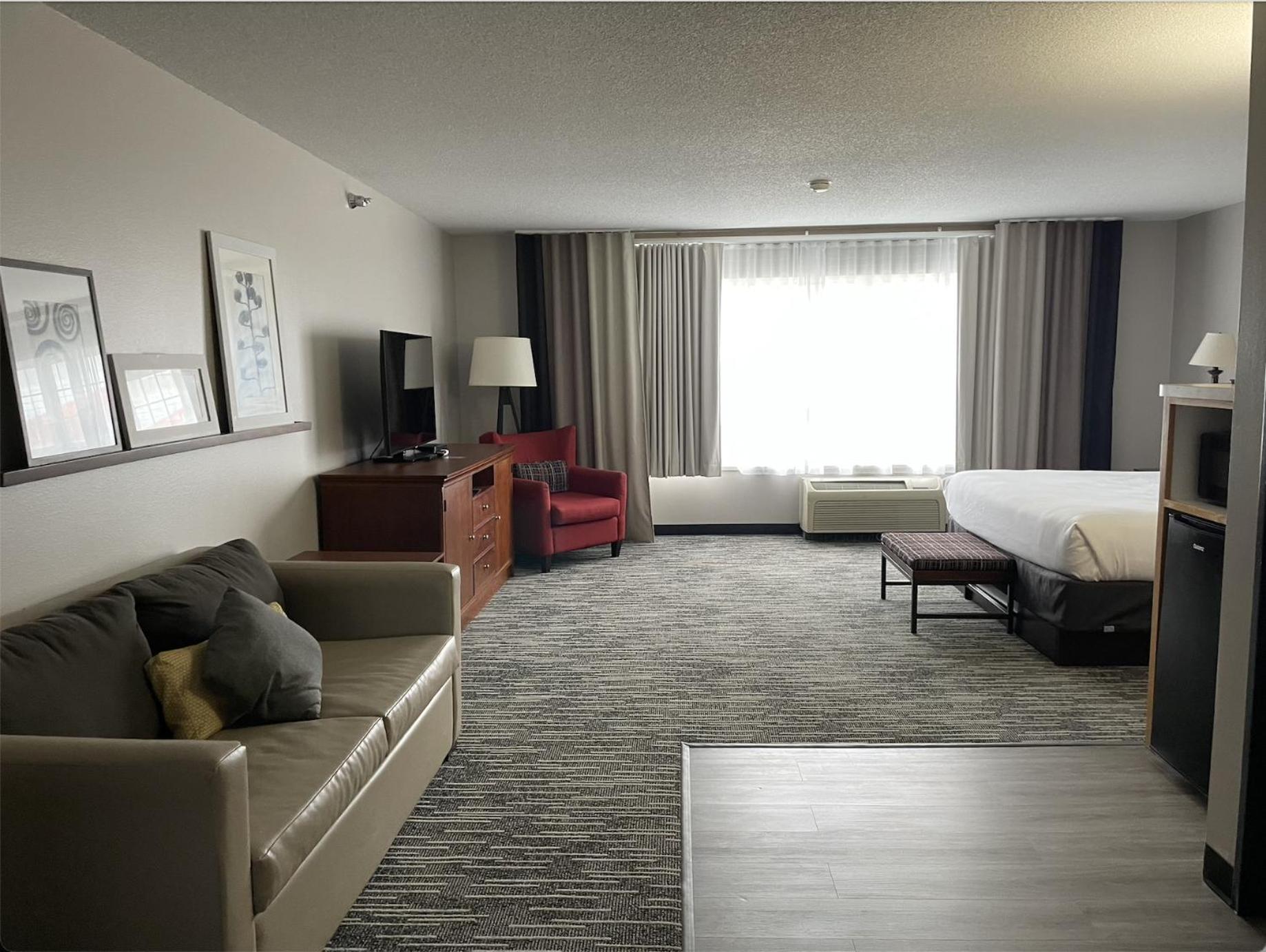 Harmony Inn & Suites Fort Dodge Esterno foto