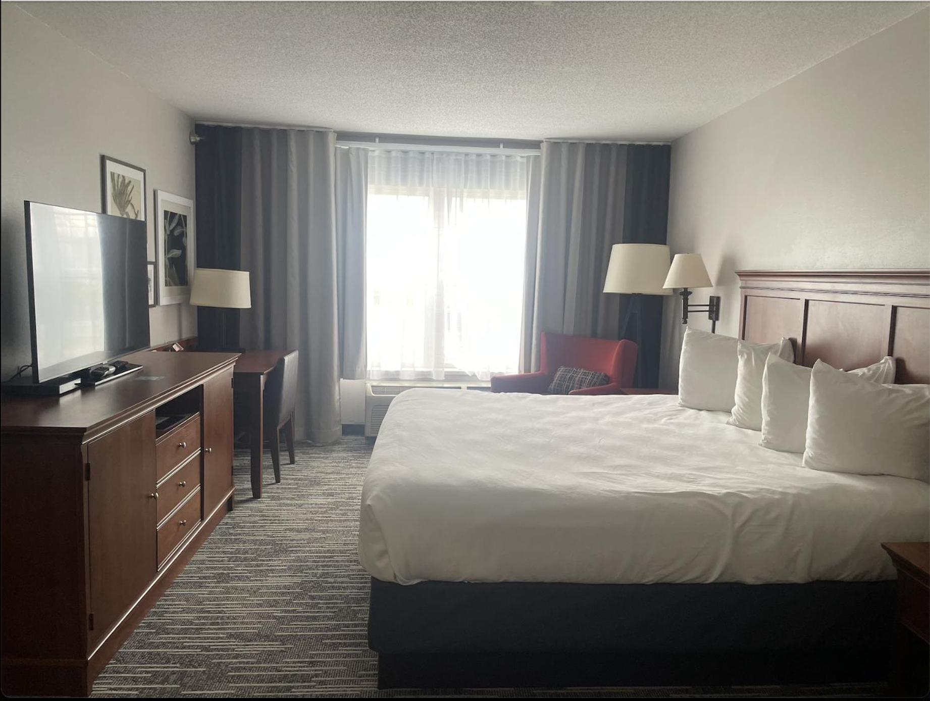 Harmony Inn & Suites Fort Dodge Esterno foto