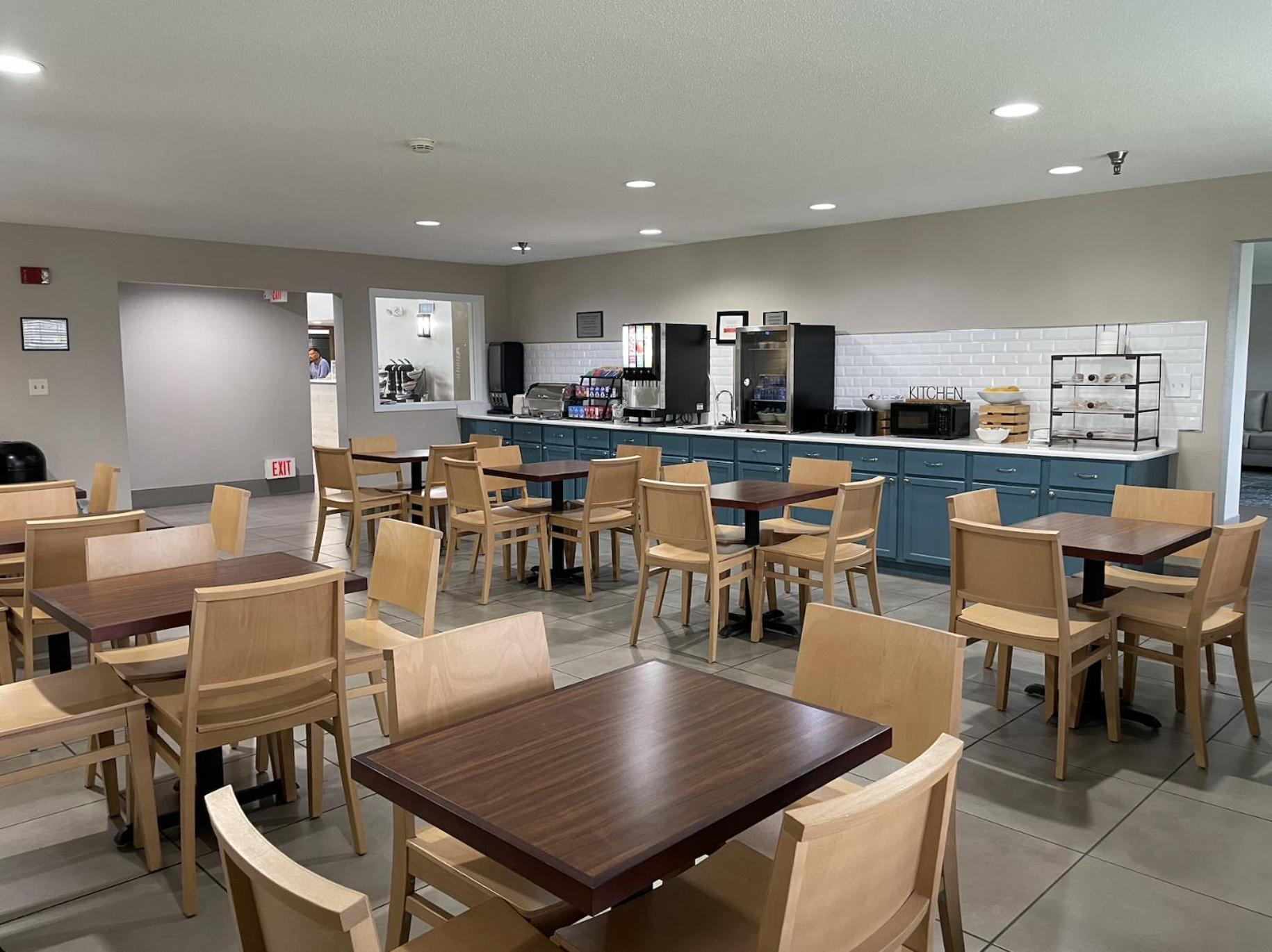 Harmony Inn & Suites Fort Dodge Esterno foto